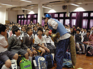 學校巡迴演出相片